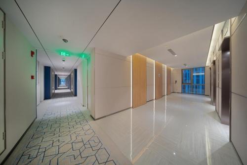 Holiday Inn Express Shanghai Huijin by IHG, Shanghai (photo 8)
