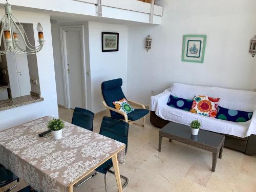 Skol Apartments Marbella - image 2