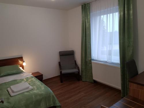 1 twin bed