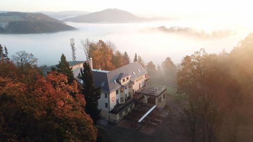 . Parkhotel Smržovka