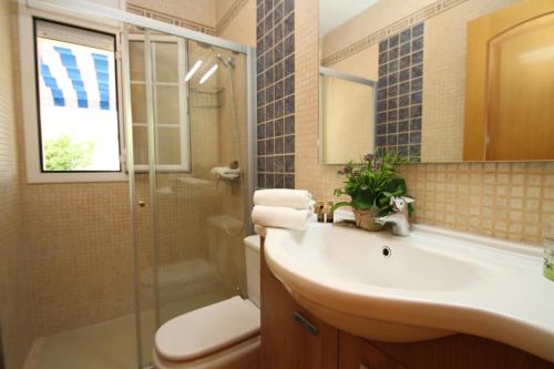 Four-Bedroom House image 10