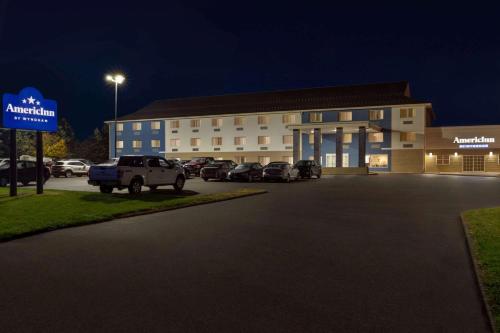 AmericInn by Wyndham Dodgeville