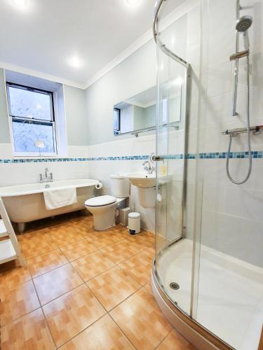 kopalnica, Linburn House Apartment in Halbeath