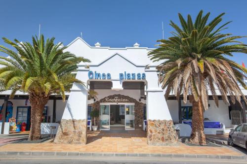 Entrance, Grupotel Cinco Plazas in Lanzarote