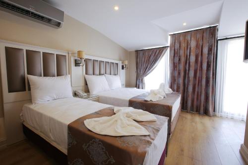 Villa Sweet Hotel - image 2