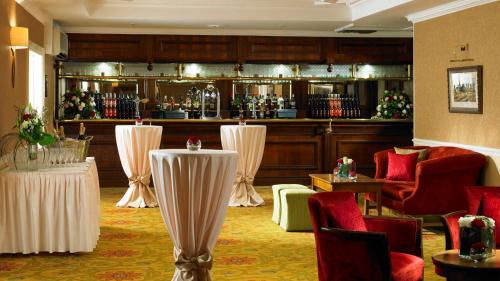 Hollins Hall Hotel Golf & Country Club - image 7