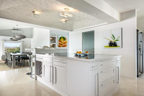 Kitchen, Vila Dria in Torres e Cercas