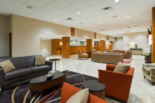 Holiday Inn Knoxville West - Cedar Bluff, an IHG Hotel