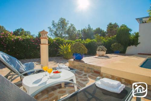 Abahana Villas Garduix - image 3