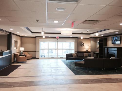 Lobi, Candlewood Suites Youngstown W - I-80 Niles Area By IHG in Youngstown (OH)