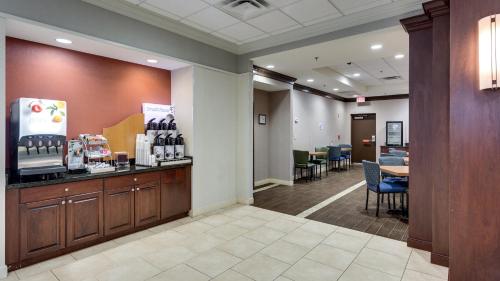 Holiday Inn Express Washington DC SW - Springfield, an IHG Hotel