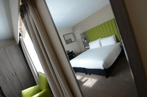 Holiday Inn Wolverhampton - Racecourse an IHG Hotel - image 6