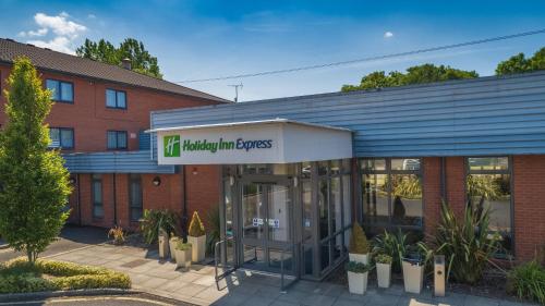 Holiday Inn Express Preston South, an IHG Hotel