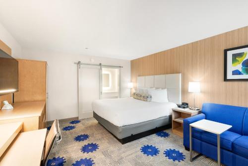 Best Western Red Coach Inn - image 3