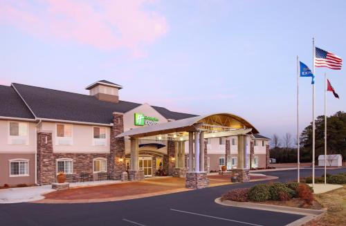 Holiday Inn Express Monticello, an IHG Hotel