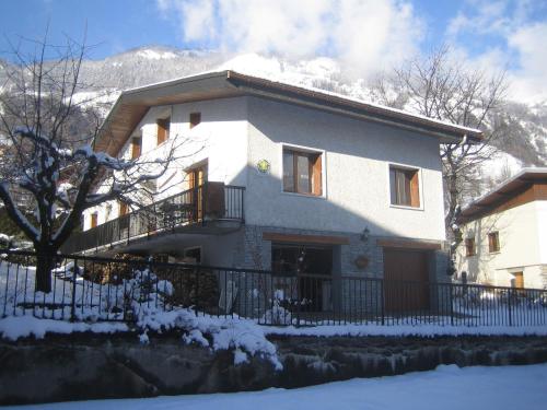 Exterior view, Chalet avec jardin near Bourg-Saint-Maurice Train Station