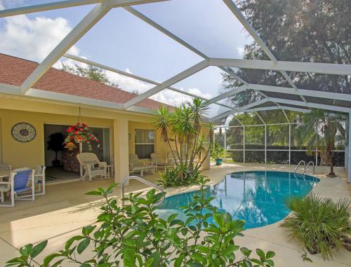 Family vacations - 3bed poolhome - image 8