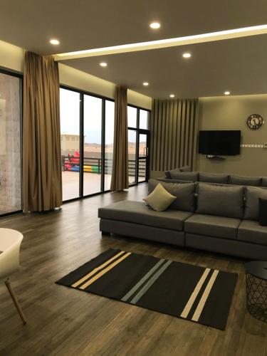 . platinum Chalet Mirbat