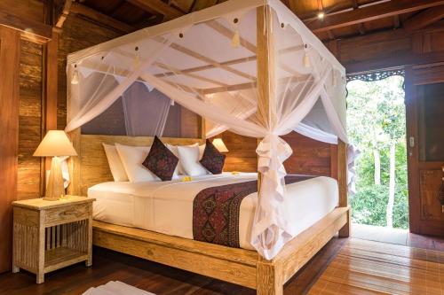 Be Bali Hut Farm Stay - Tap to explore photos