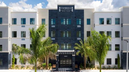 Staybridge Suites - Naples - Marco Island an IHG Hotel - image 9