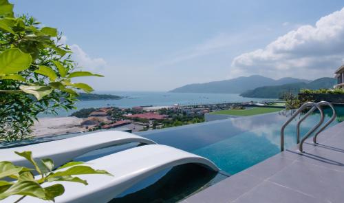 booking Oceanfront Nha Trang