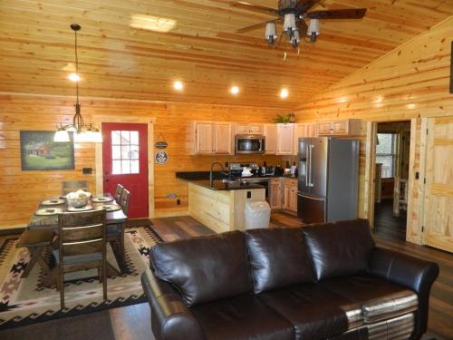 New two bedroom cabin-NOW available to book! home - image 8