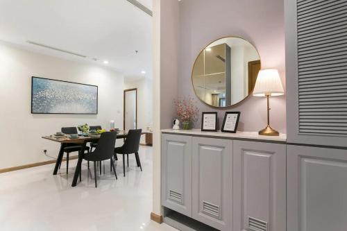 Bayhomes Gramercy Seviced Residences - image 4