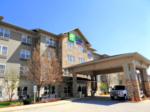 Holiday Inn Express Hotel & Suites Chicago West Roselle, an IHG Hotel in Roselle, USA