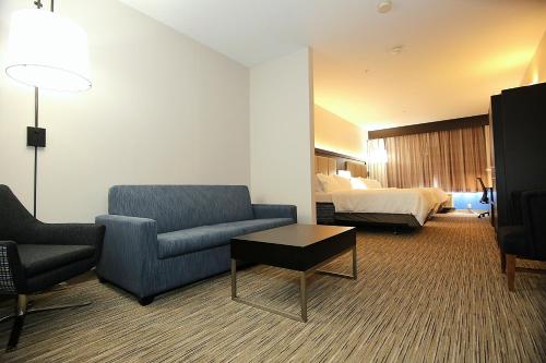 Holiday Inn Express Hotel & Suites Ashland, an IHG Hotel