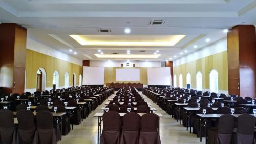 Banketu zāle, Mexolie Hotel in Kebumen