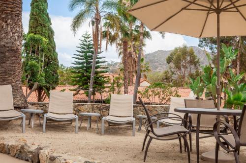 Catalina Canyon Inn