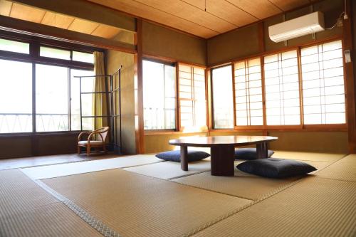Guesthouse Nishihara near Ieyasu no Yu