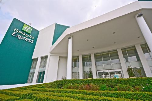 홀리데이 인 익스프레스 톨루카 바이 IHG - 숙소 외관