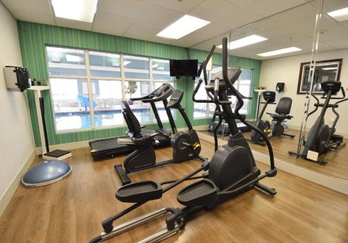 Holiday Inn Express Toledo-Oregon an IHG Hotel - image 7