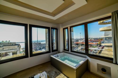 thessaloniki riviera view suites 1