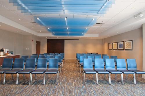 Holiday Inn Express Quantico - Stafford By IHG - 회의실/연회장