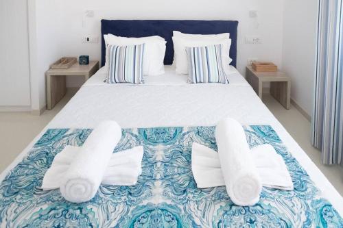  Villa Maroon V by The Pearls Collection in Mykonos Stadt