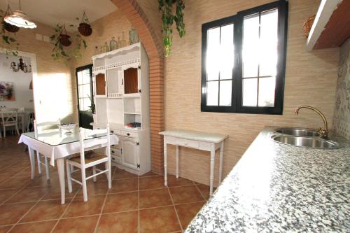 Casa Rural Mérida (Casa Rural Merida) in Aljucen
