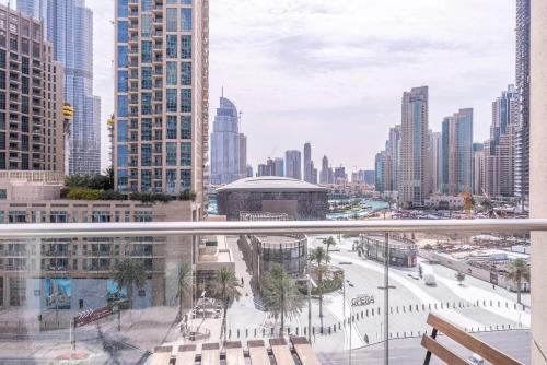 Hospitality Expert LW202 D Mall Opera Fountain, Dubai