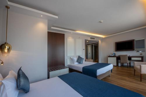 230469080 Nova Plaza Crystal Hotel & Spa