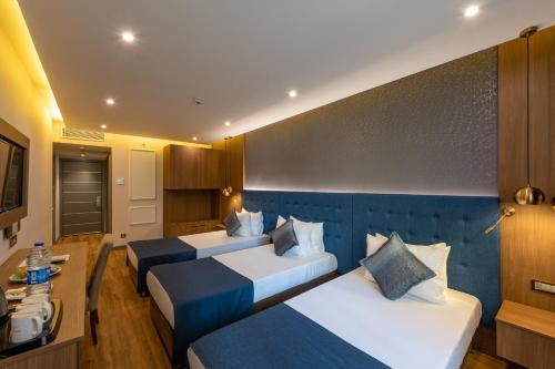 230469463 Nova Plaza Crystal Hotel & Spa