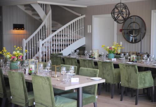 餐廳, 林紐波騰酒店 (Hotel Lyngørporten) in 耶溫