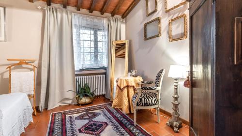Alloggio romantico con idromassaggio e vista panoramica - image 7