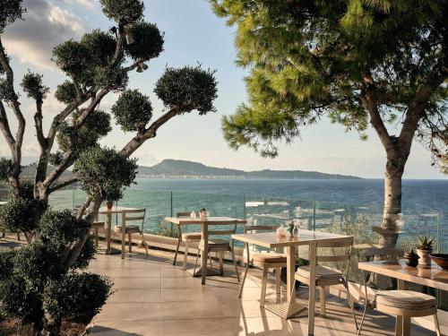 Ionian Hill Hotel - image 5