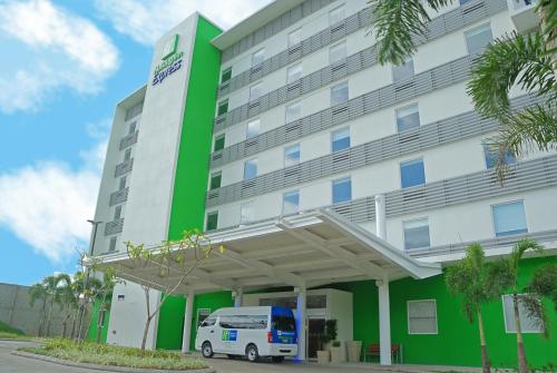 Holiday Inn Express Managua, an IHG Hotel