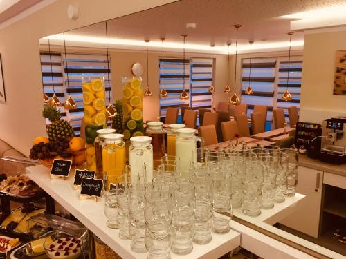 Toit ja joogid, Hotel Glinde in Glinde