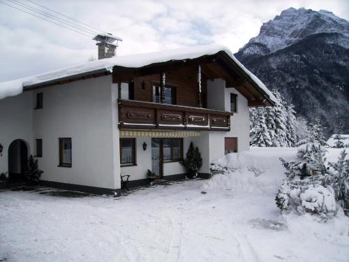 Haus Früh - Apartment - Telfes im Stubai