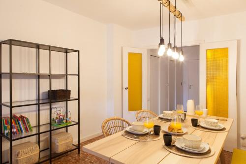 CASA FLORIT - Old Town Apartment - 4 Travelers - Quart Towers, Valencia (photo 5)