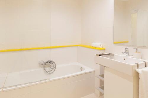 CASA FLORIT - Old Town Apartment - 4 Travelers - Quart Towers, Valencia (photo 9)
