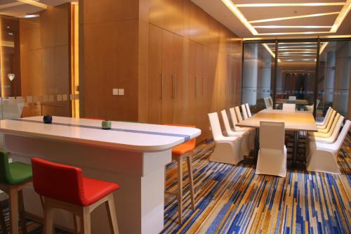 홀리데이 인 익스프레스 우시 타이후 신도시 바이 IHG - 회의실/연회장